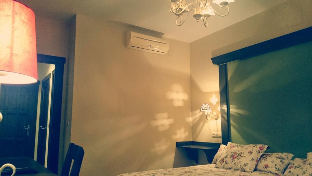 El Huesped Del Sevillano Ar Lagartera Zimmer foto
